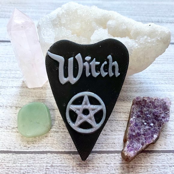 SOLD - Large Witch & Pentagram Ouija Planchette - Picture 1 of 4